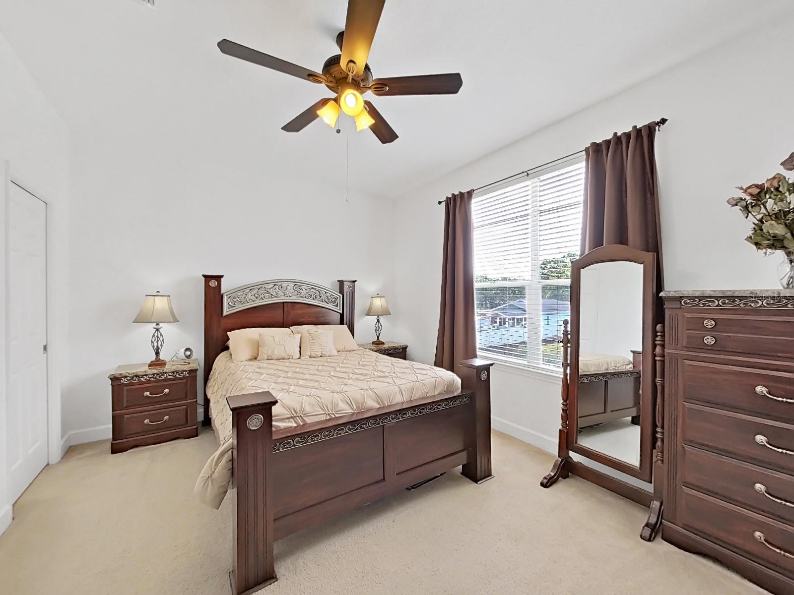Image 21 of 50 For 4705 Jennings Bay Court 25