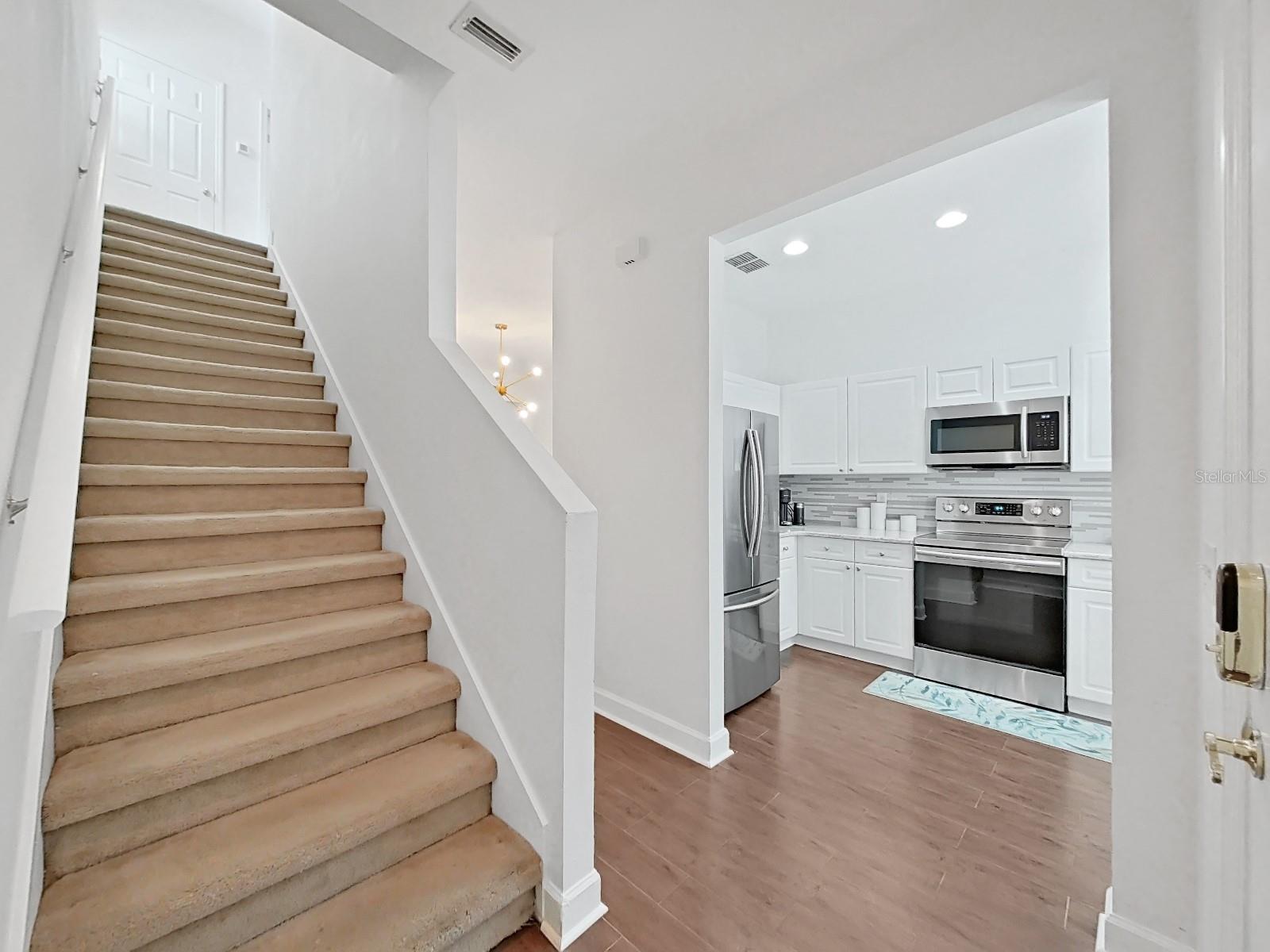 Image 30 of 50 For 4705 Jennings Bay Court 25