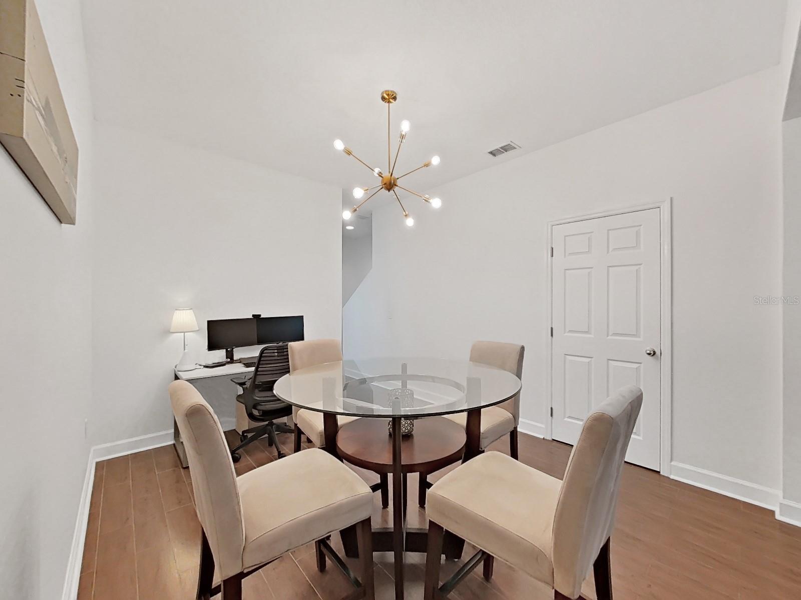 Image 41 of 50 For 4705 Jennings Bay Court 25