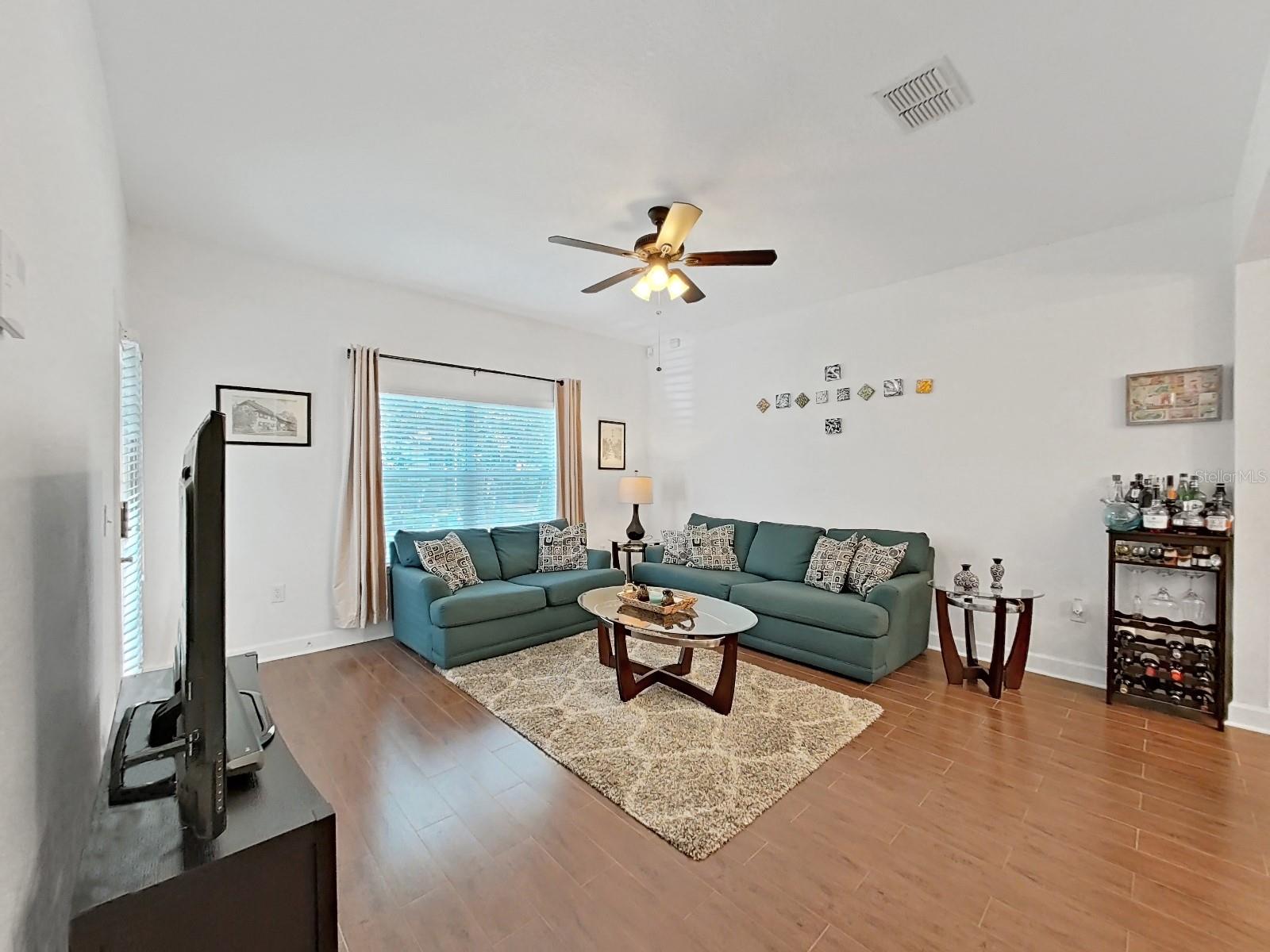 Image 43 of 50 For 4705 Jennings Bay Court 25