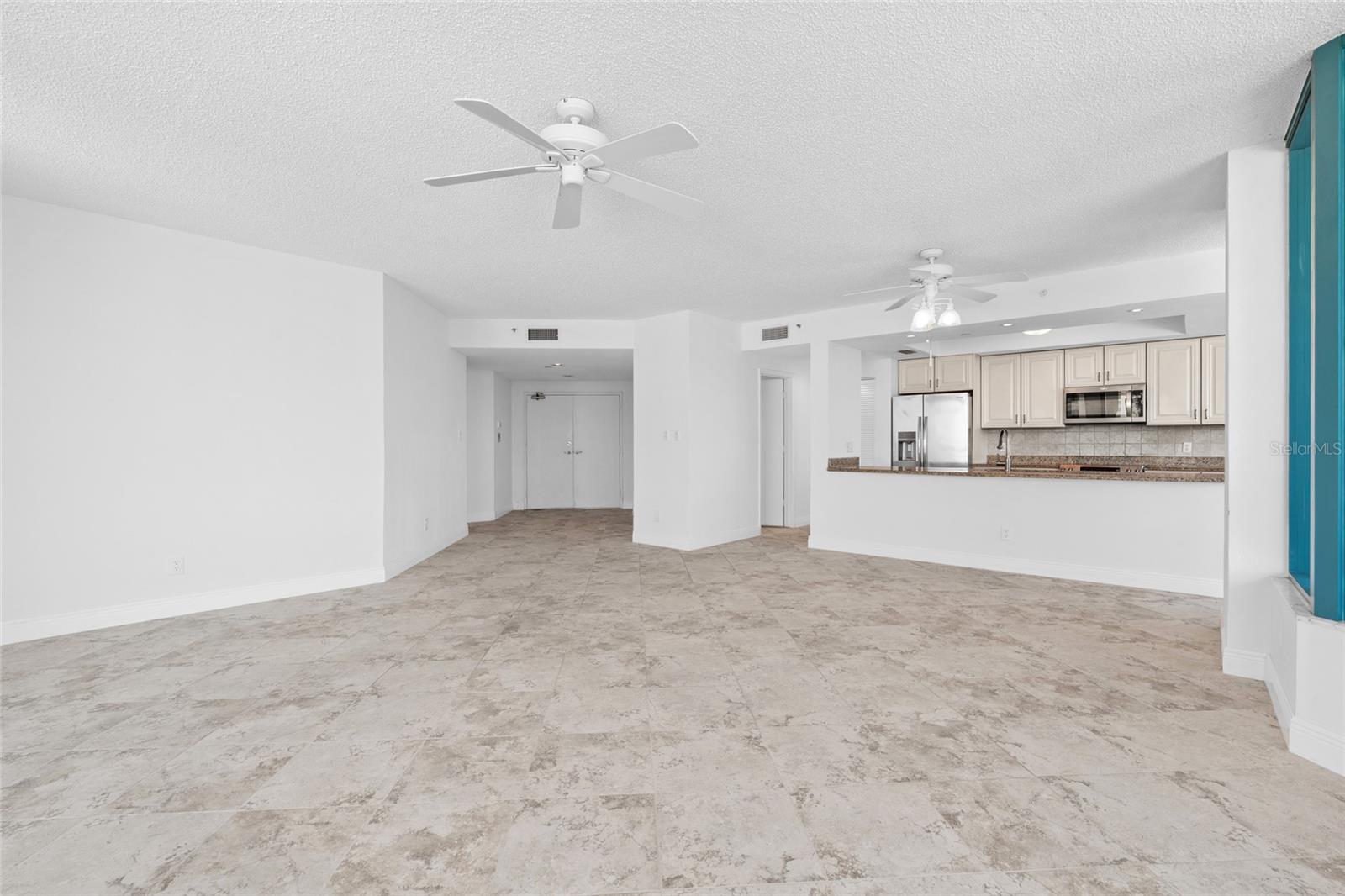 Image 10 of 62 For 1520 Gulf Boulevard 702