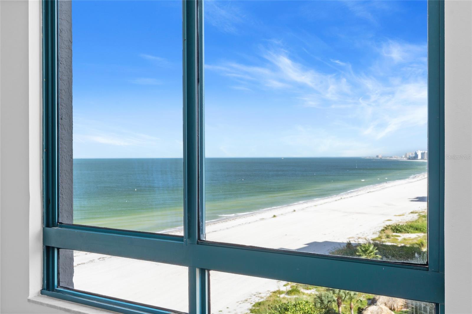 Image 28 of 62 For 1520 Gulf Boulevard 702