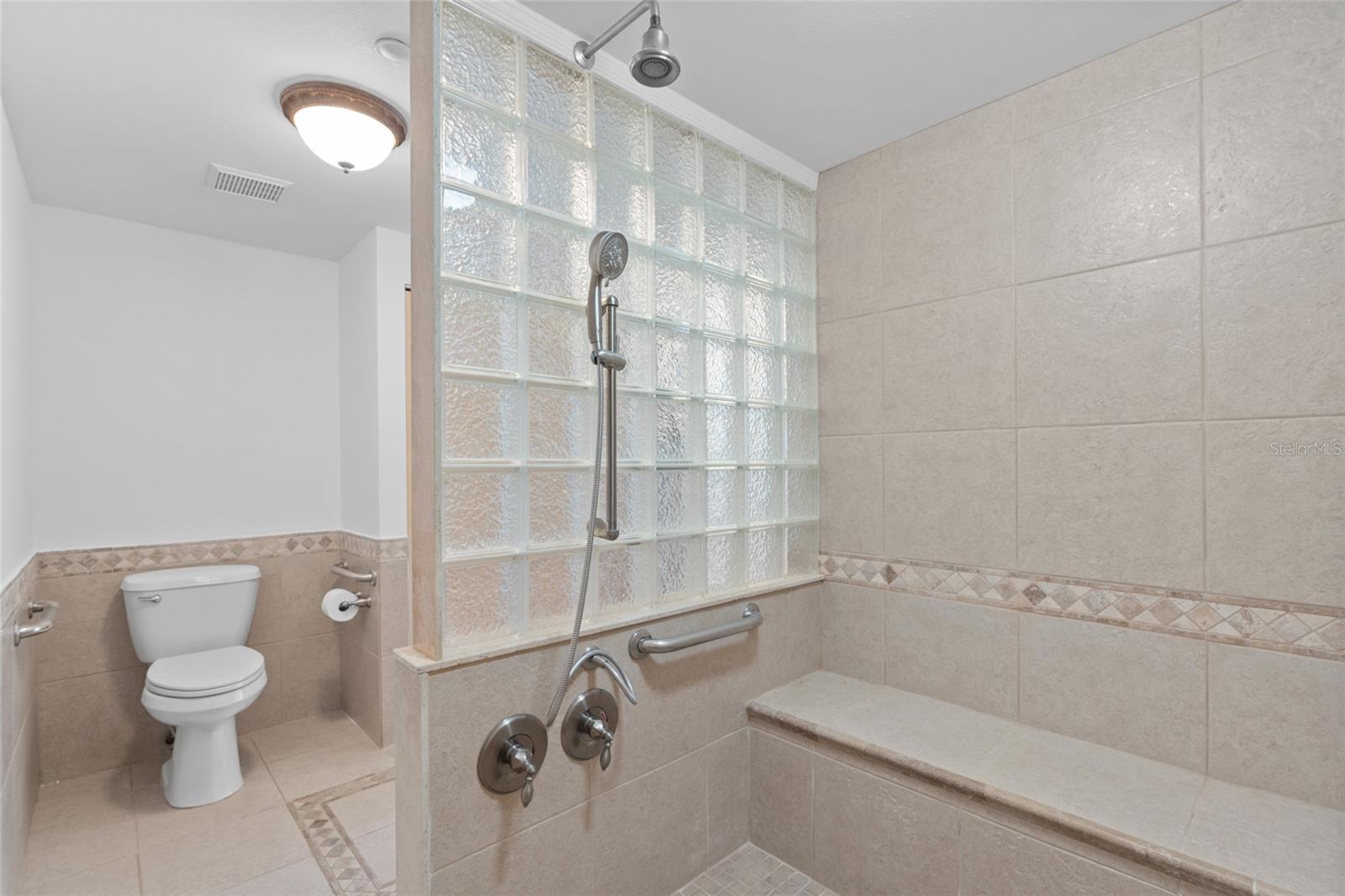 Image 44 of 62 For 1520 Gulf Boulevard 702