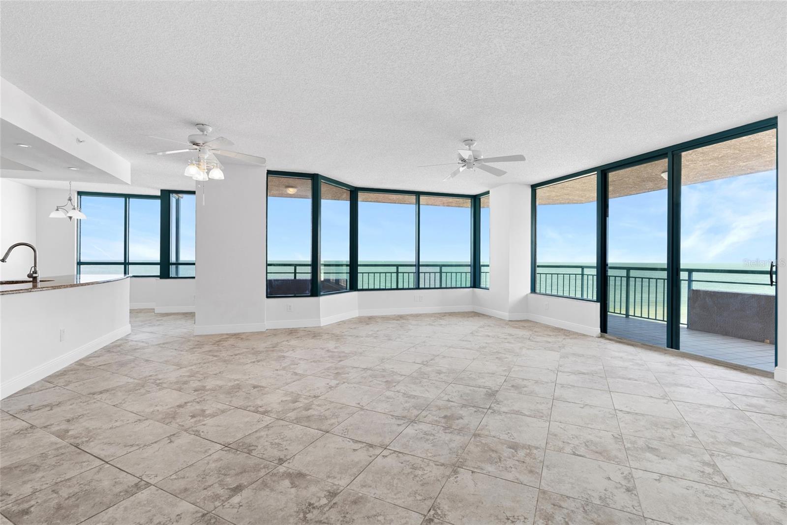 Image 8 of 62 For 1520 Gulf Boulevard 702