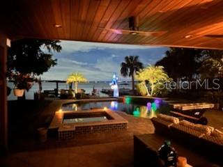 Listing photo id 61 for 1720 Richard Ervin Parkway