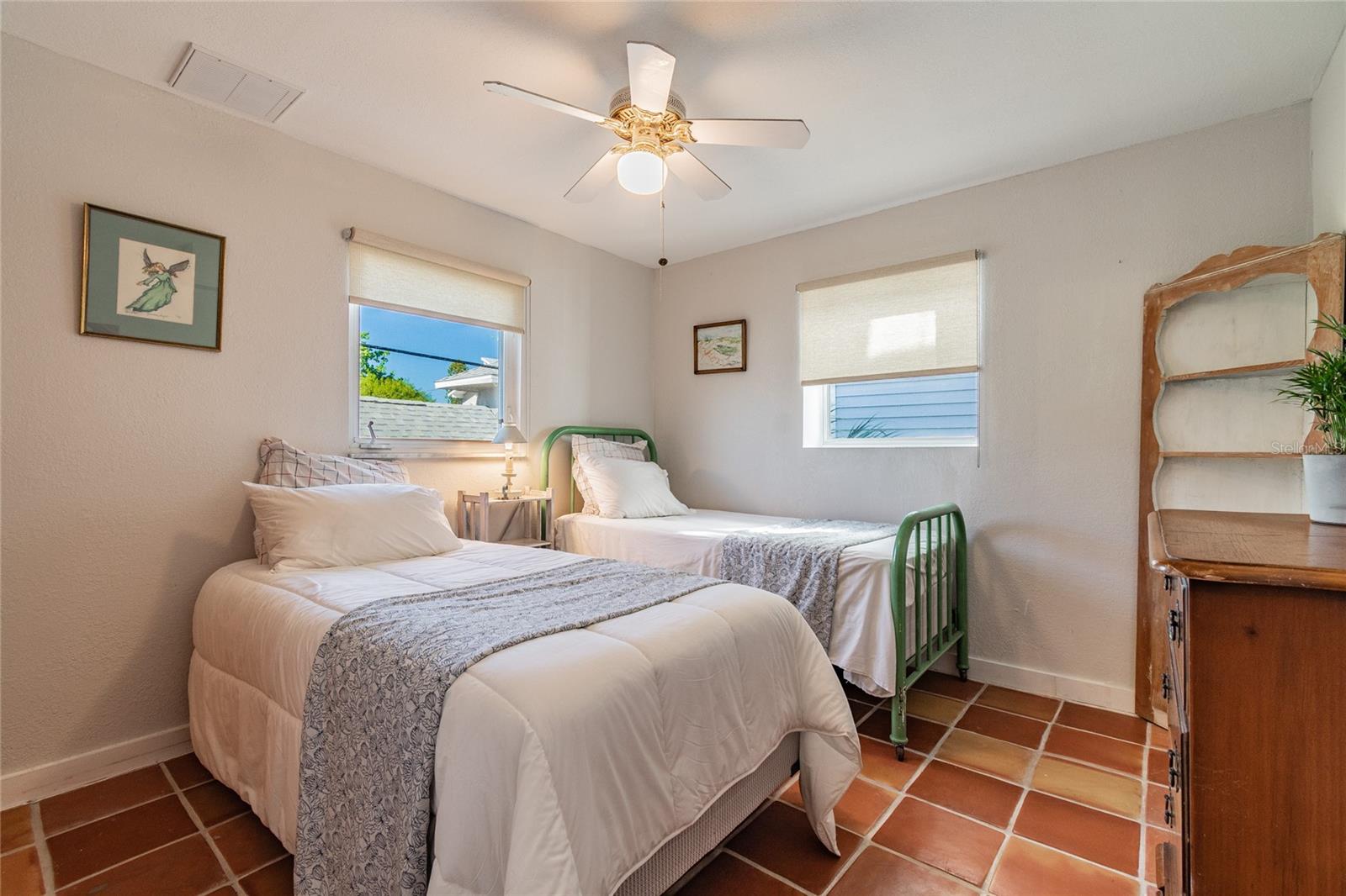 Image 11 of 25 For 23 80th Avenue