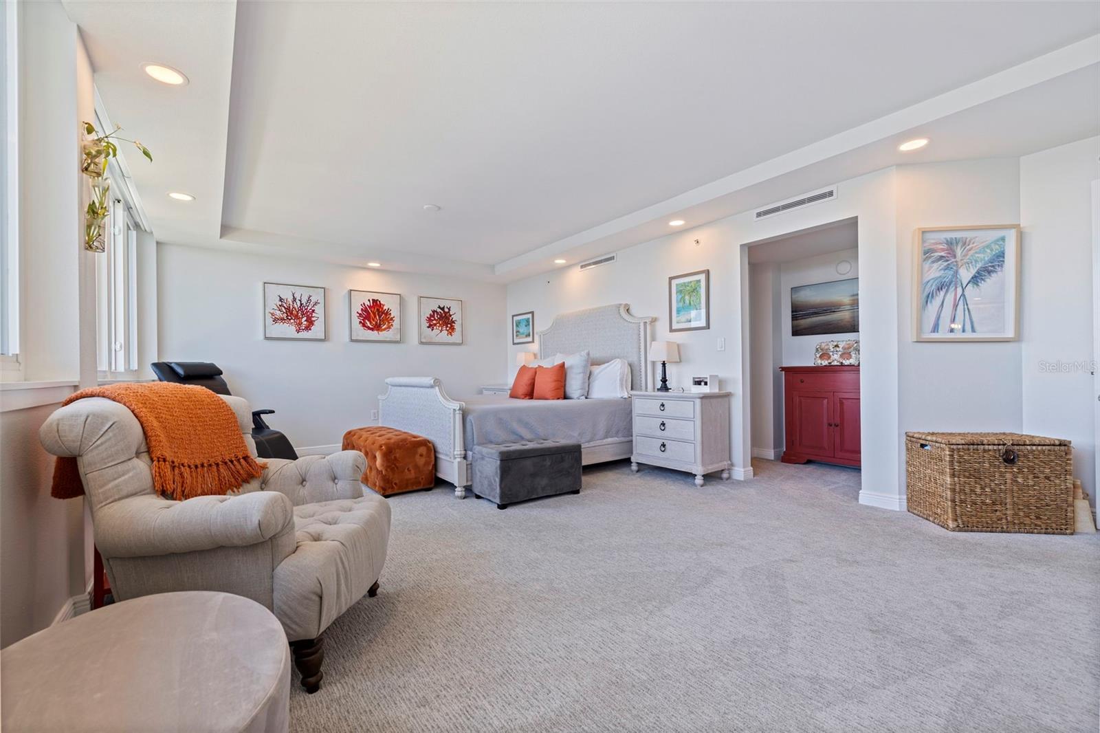 Image 26 of 44 For 223 Island Way 3f