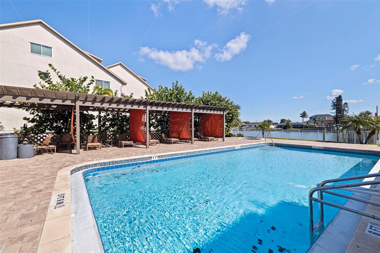 Image 42 of 44 For 223 Island Way 3f