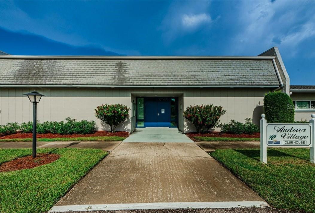 Image 33 of 56 For 2735 Sherbrooke Lane A