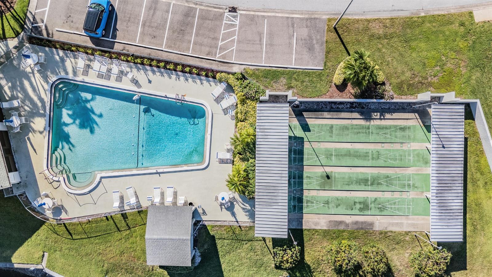 Image 36 of 56 For 2735 Sherbrooke Lane A