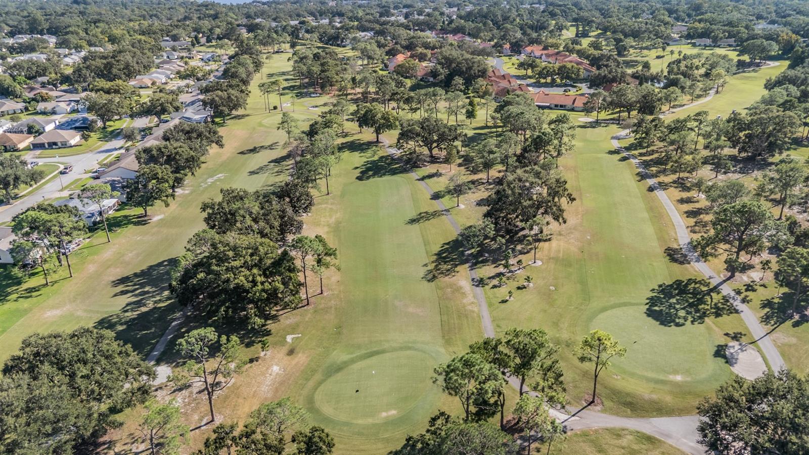 Image 39 of 56 For 2735 Sherbrooke Lane A