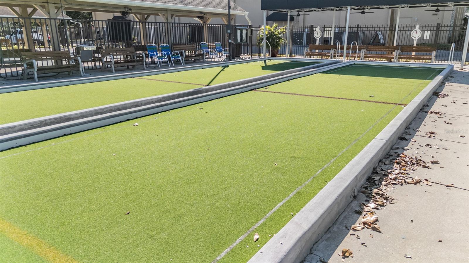 Image 47 of 56 For 2735 Sherbrooke Lane A