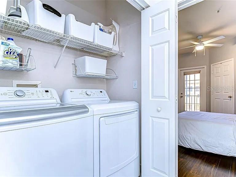 Listing photo id 21 for 4323 Bayside Village Drive 327