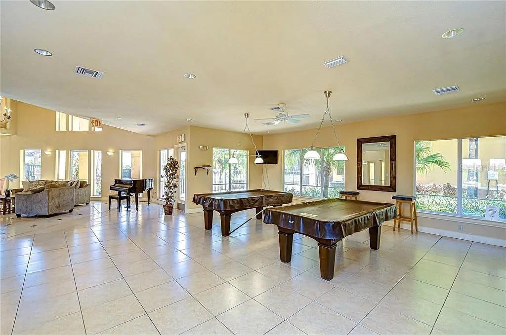 Listing photo id 26 for 4323 Bayside Village Drive 327