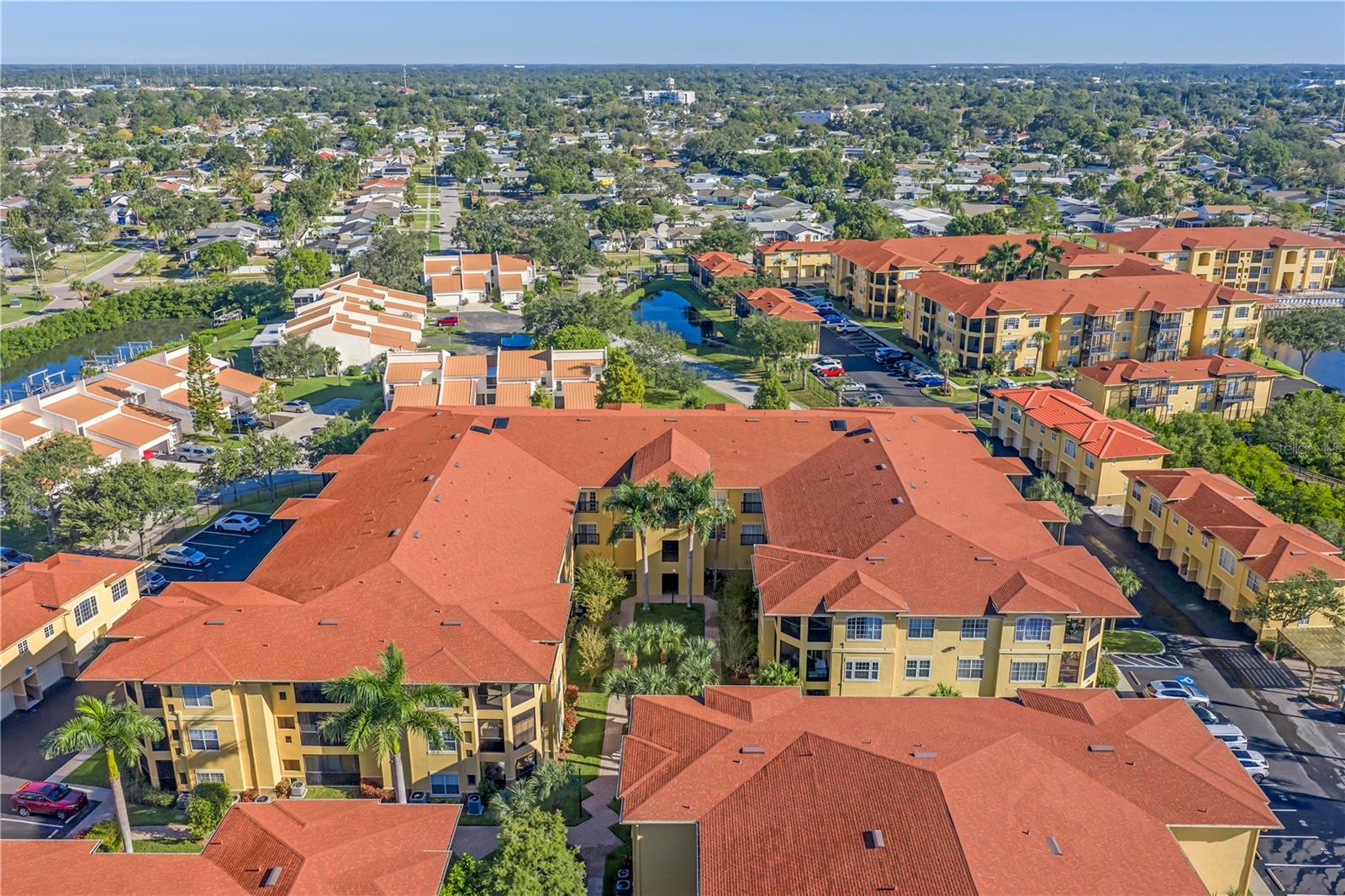 Listing photo id 45 for 4323 Bayside Village Drive 327