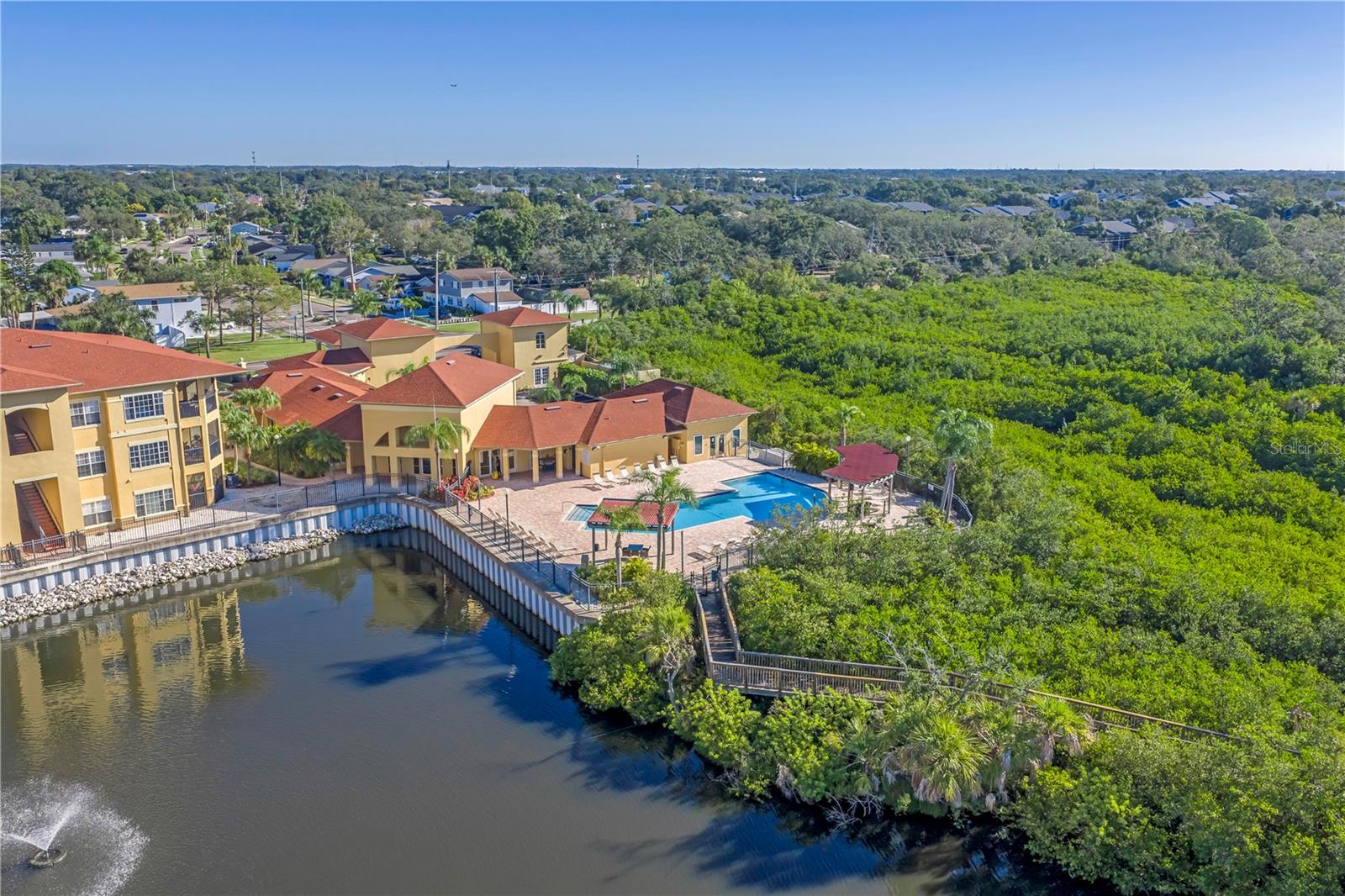 Listing photo id 46 for 4323 Bayside Village Drive 327