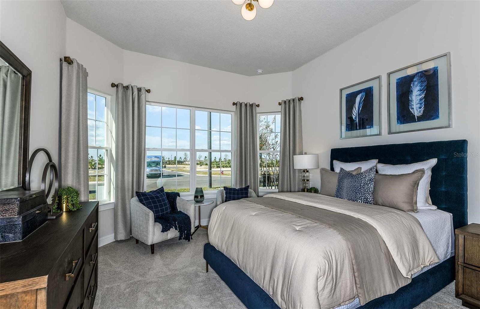 Listing photo id 10 for 16412 Rustic Sky Drive