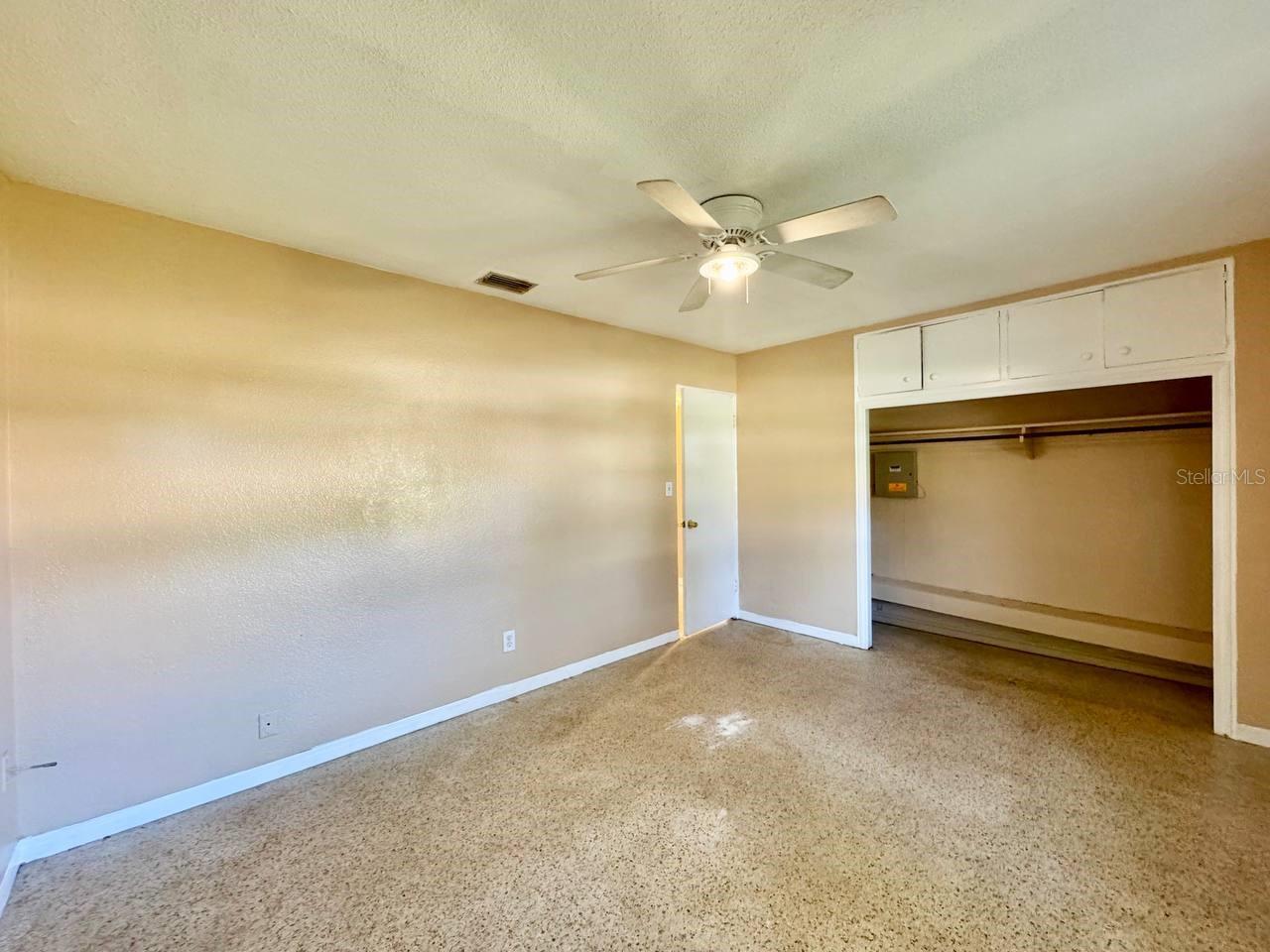 Image 27 of 33 For 2511 Imlay Court S