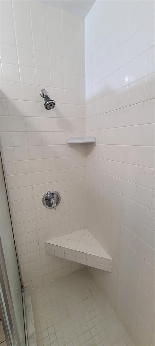 Image 12 of 54 For 7573 40th Terrace N