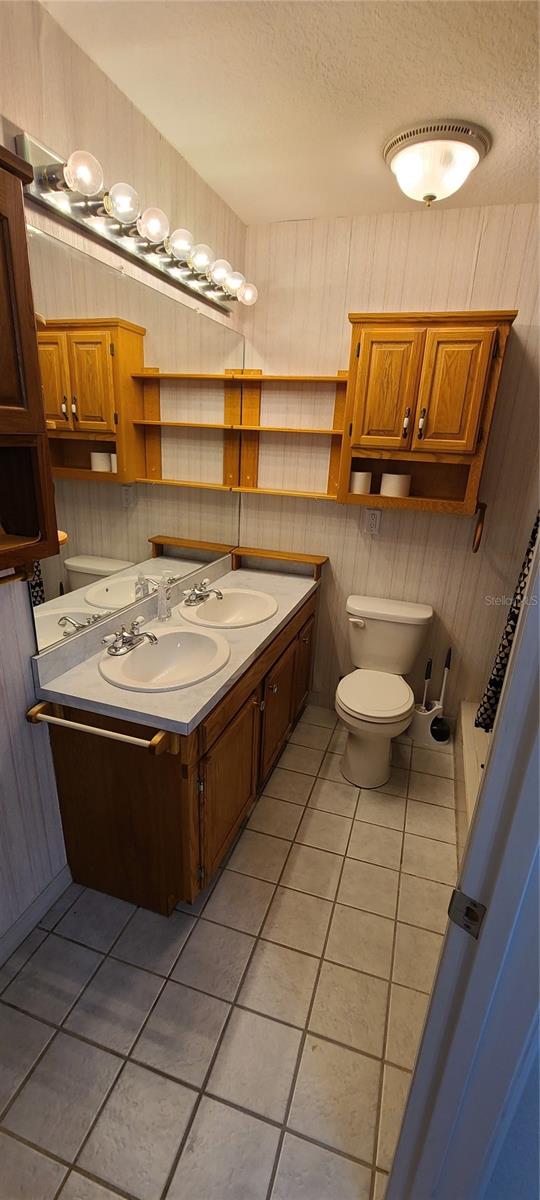 Image 20 of 54 For 7573 40th Terrace N