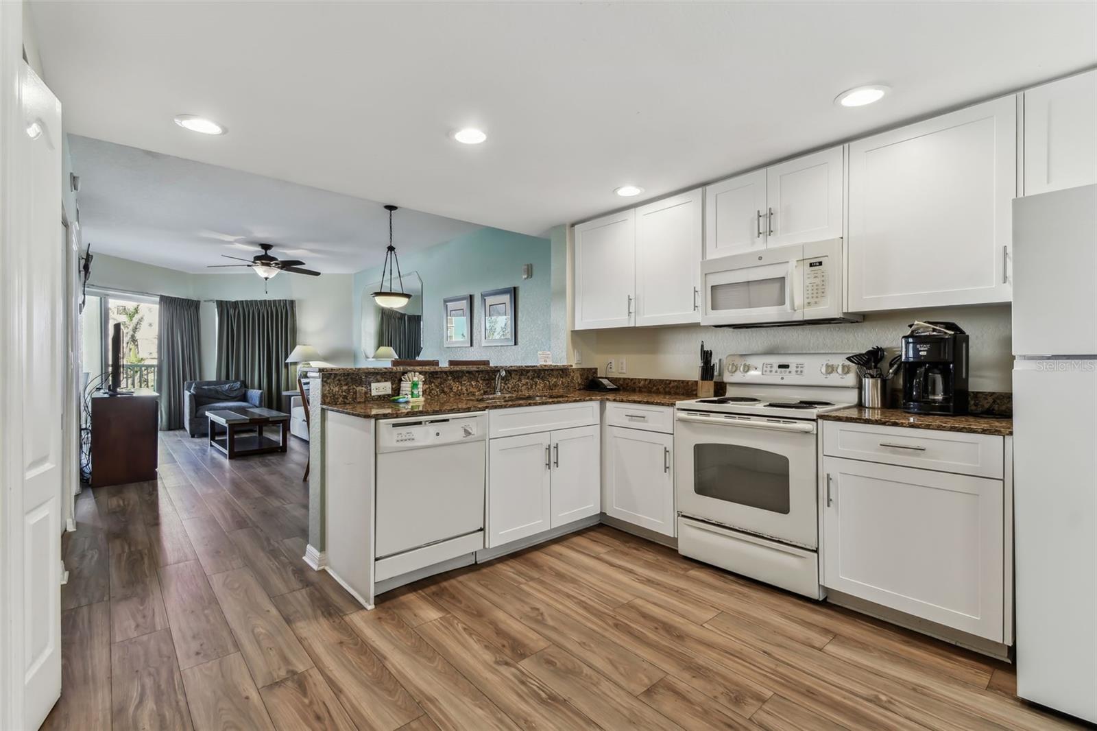 Image 12 of 50 For 12000 Gulf Boulevard 309n