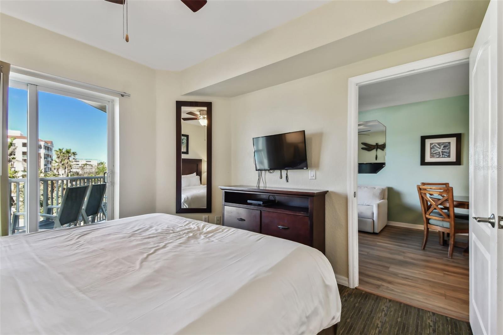 Image 32 of 50 For 12000 Gulf Boulevard 309n