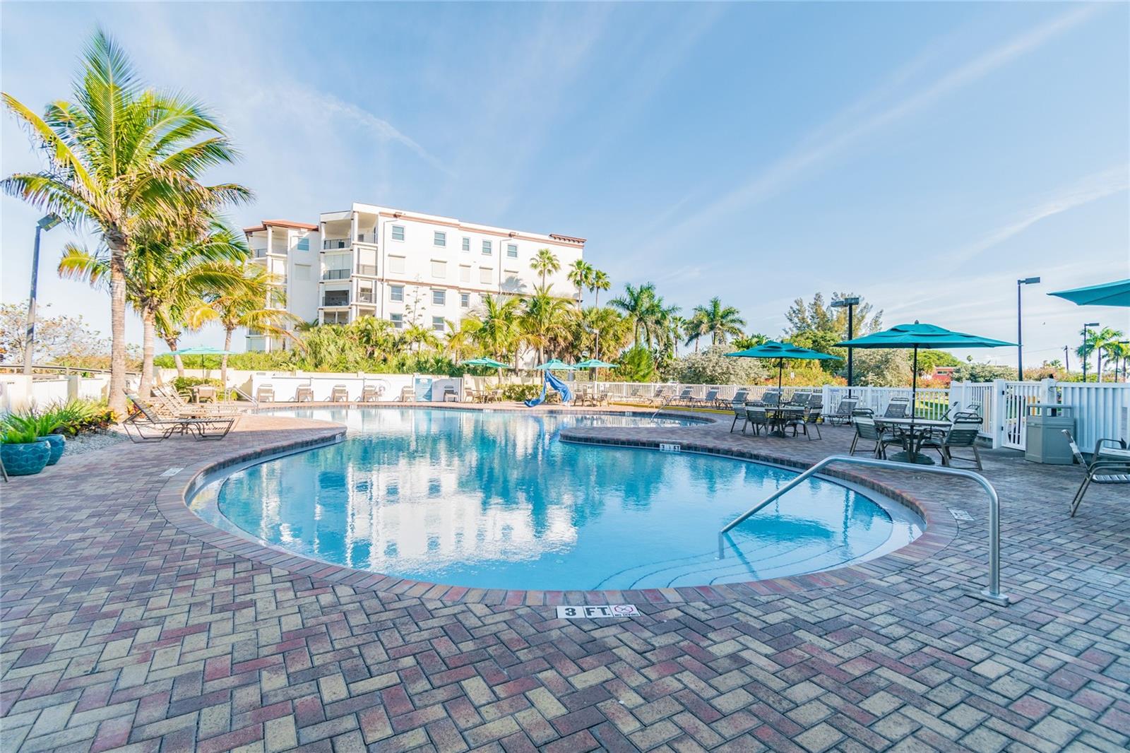 Image 49 of 50 For 12000 Gulf Boulevard 309n