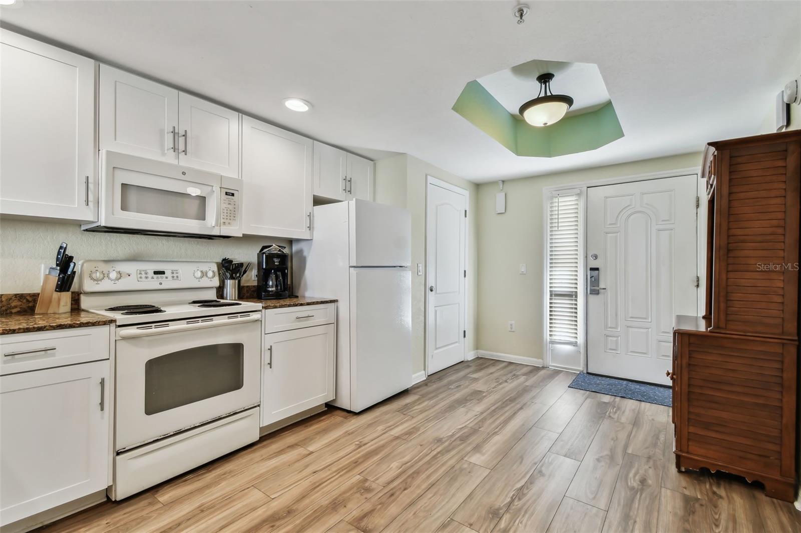 Image 9 of 50 For 12000 Gulf Boulevard 309n