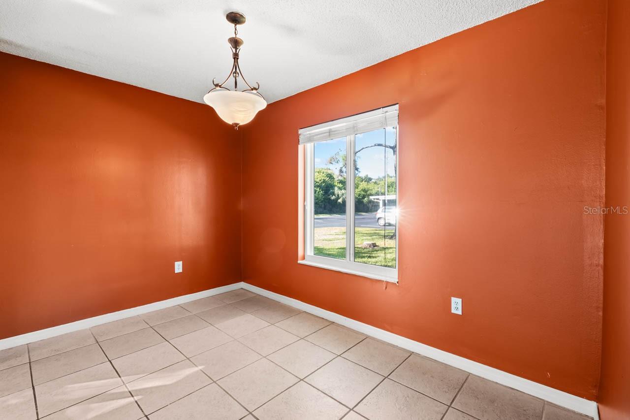 Image 14 of 40 For 11400 3rd Street N 1