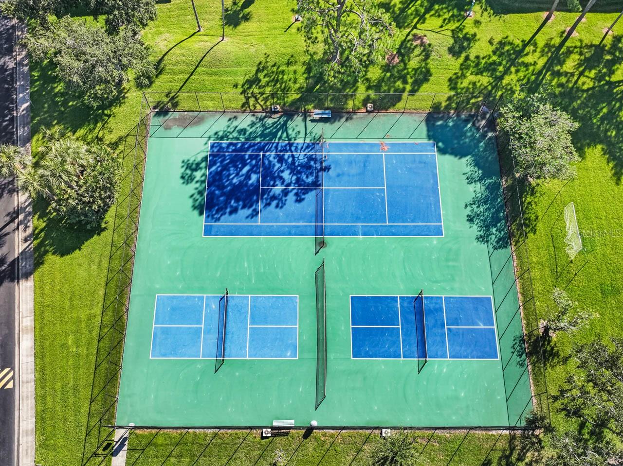 Image 32 of 40 For 11400 3rd Street N 1