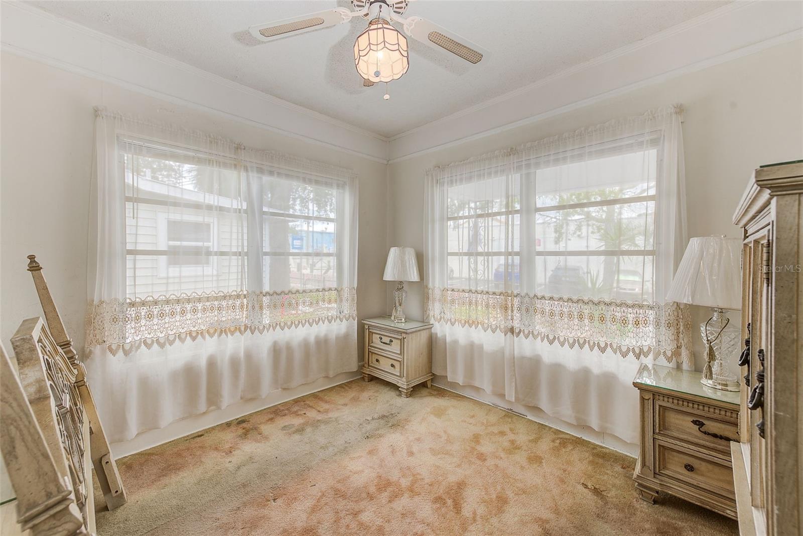 Image 14 of 40 For 632 Cross Street