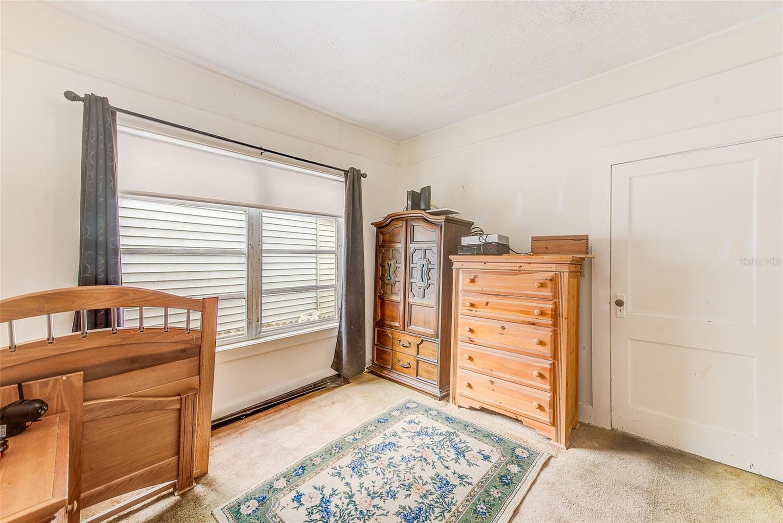 Image 15 of 40 For 632 Cross Street