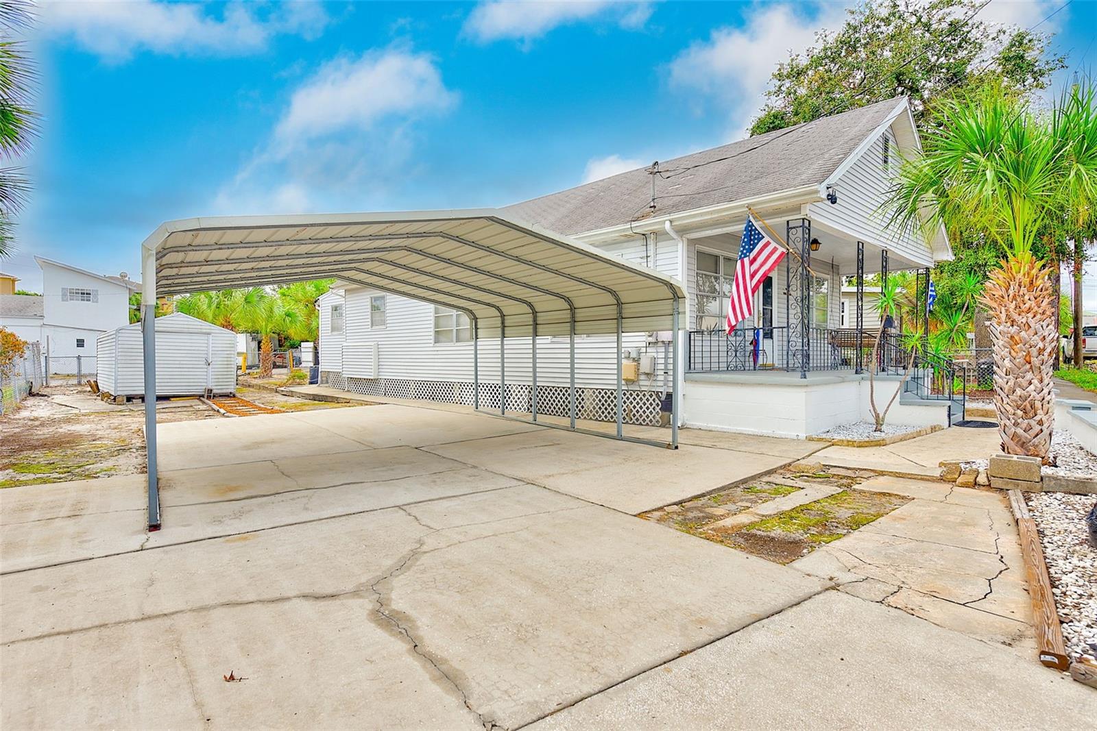 Image 23 of 40 For 632 Cross Street