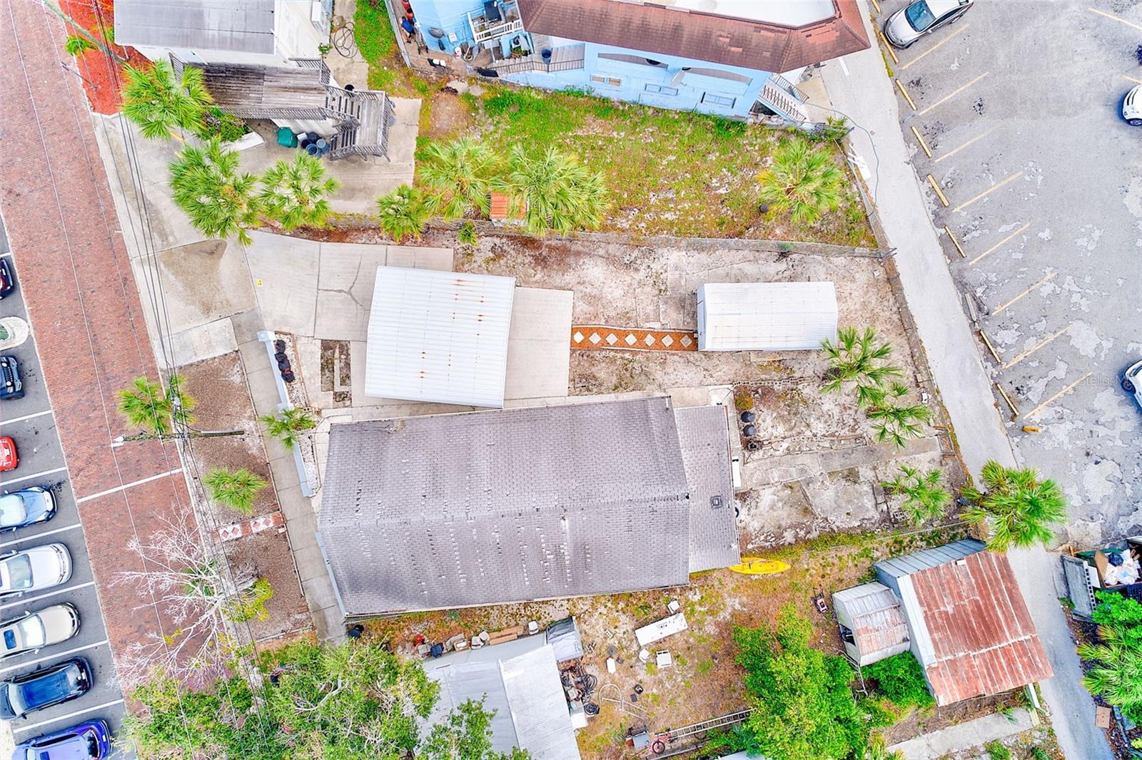 Image 35 of 40 For 632 Cross Street