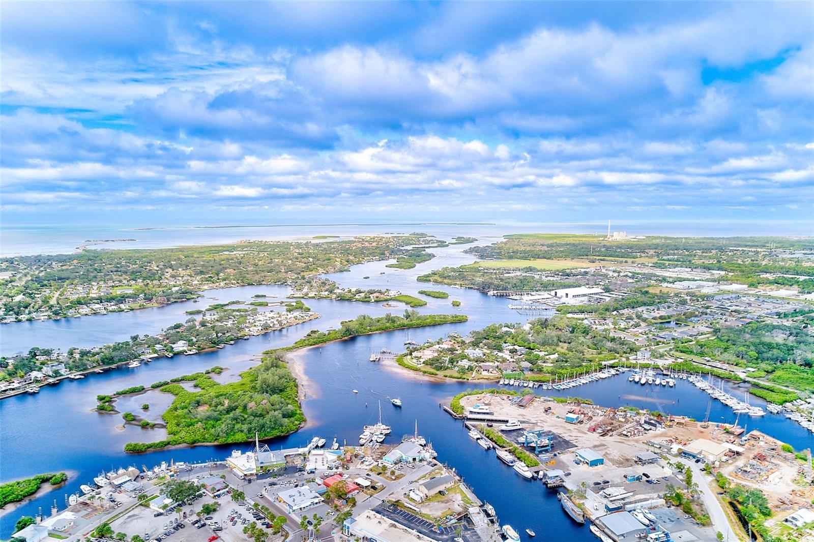 Image 36 of 40 For 632 Cross Street