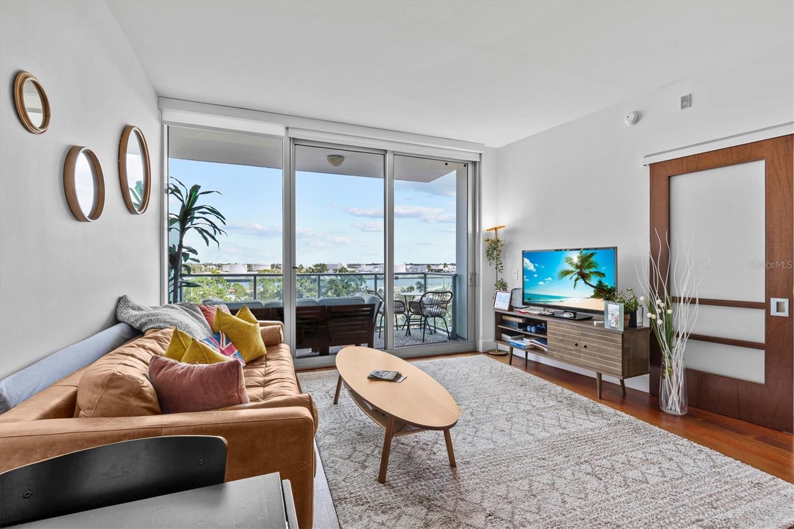 Image 10 of 64 For 912 Channelside Drive 2502