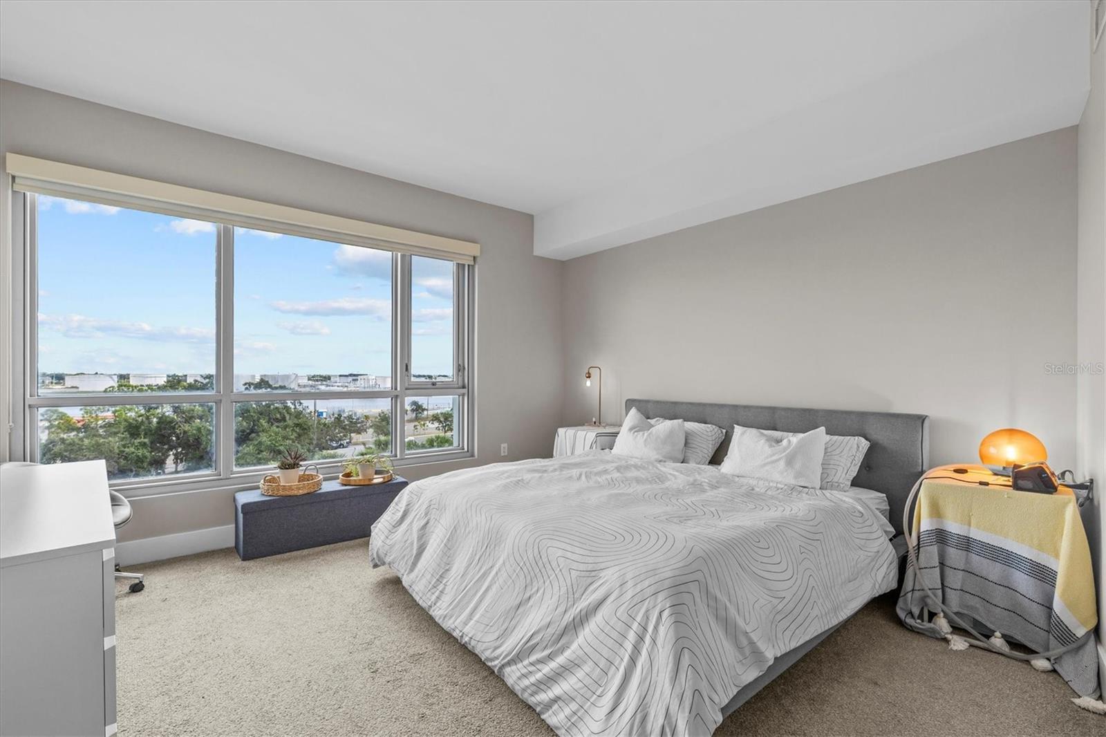 Image 13 of 64 For 912 Channelside Drive 2502