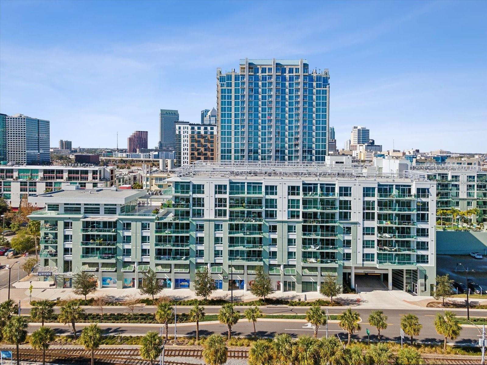 Image 2 of 64 For 912 Channelside Drive 2502