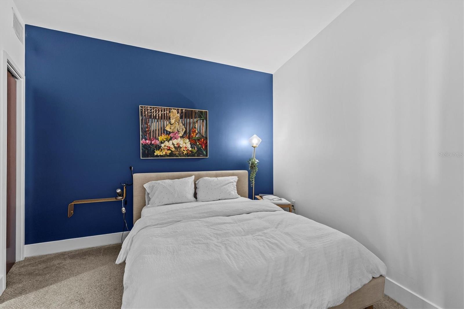 Image 20 of 64 For 912 Channelside Drive 2502