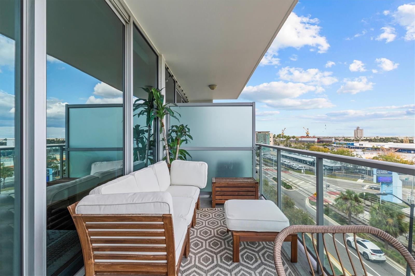 Image 29 of 64 For 912 Channelside Drive 2502