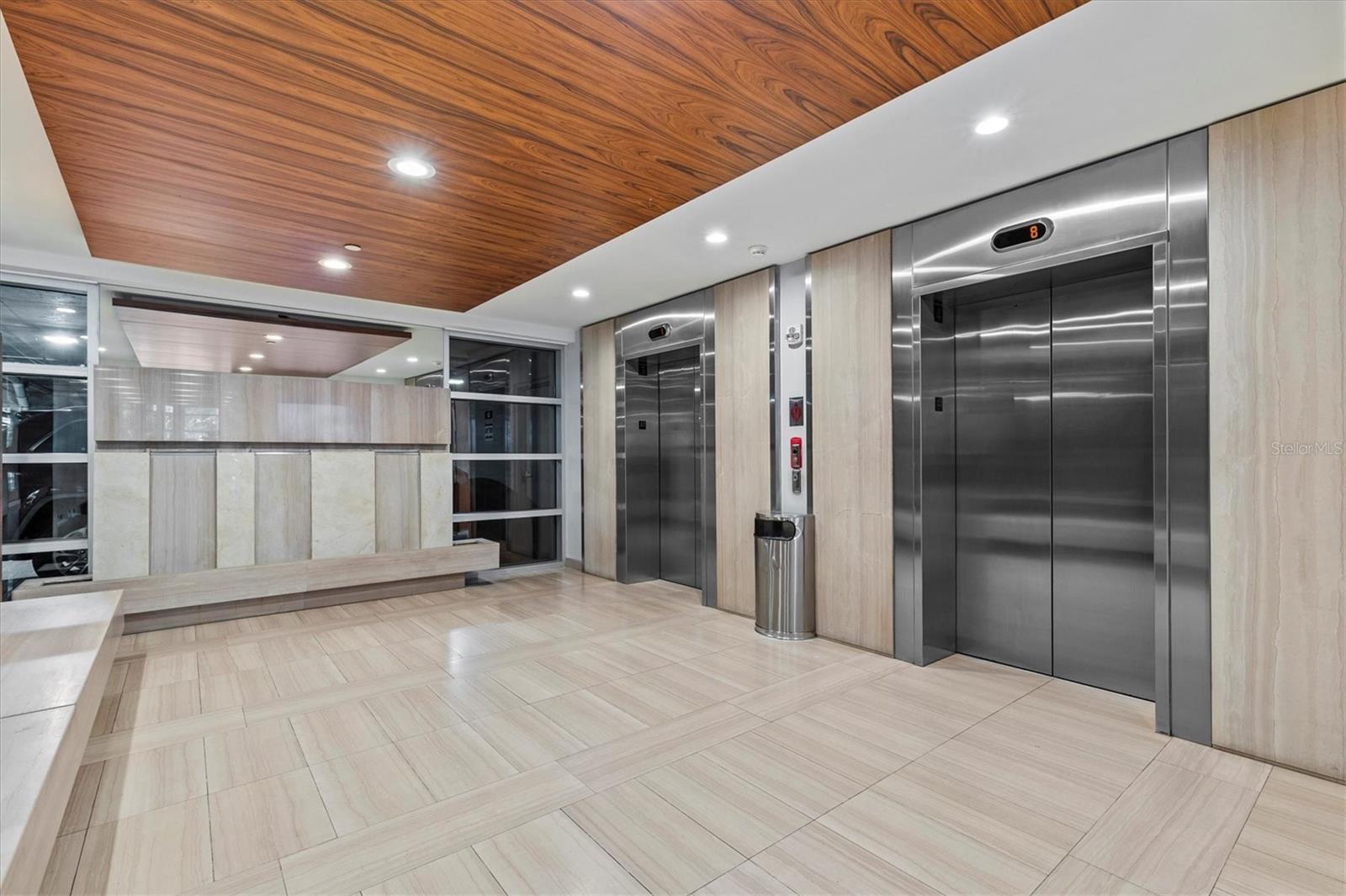 Image 33 of 64 For 912 Channelside Drive 2502