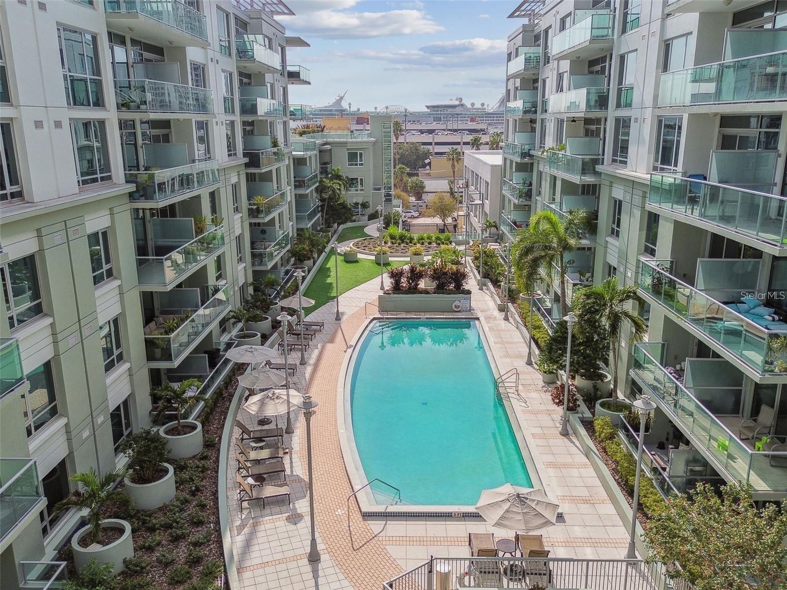 Image 35 of 64 For 912 Channelside Drive 2502