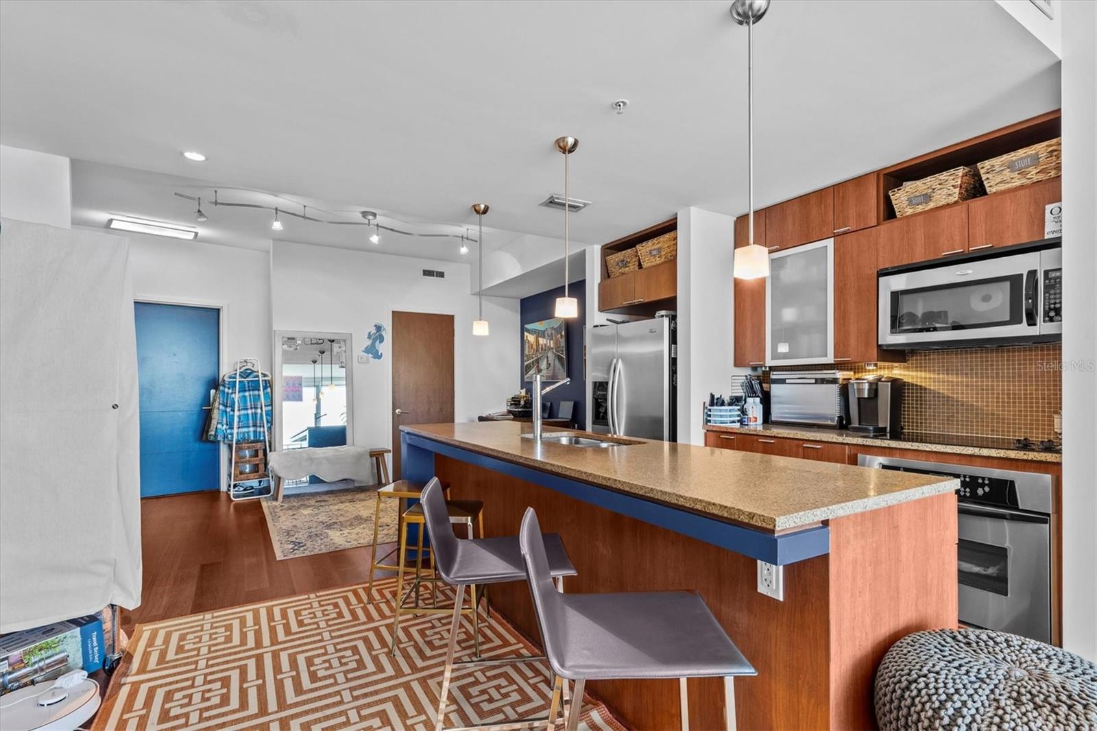 Image 9 of 64 For 912 Channelside Drive 2502
