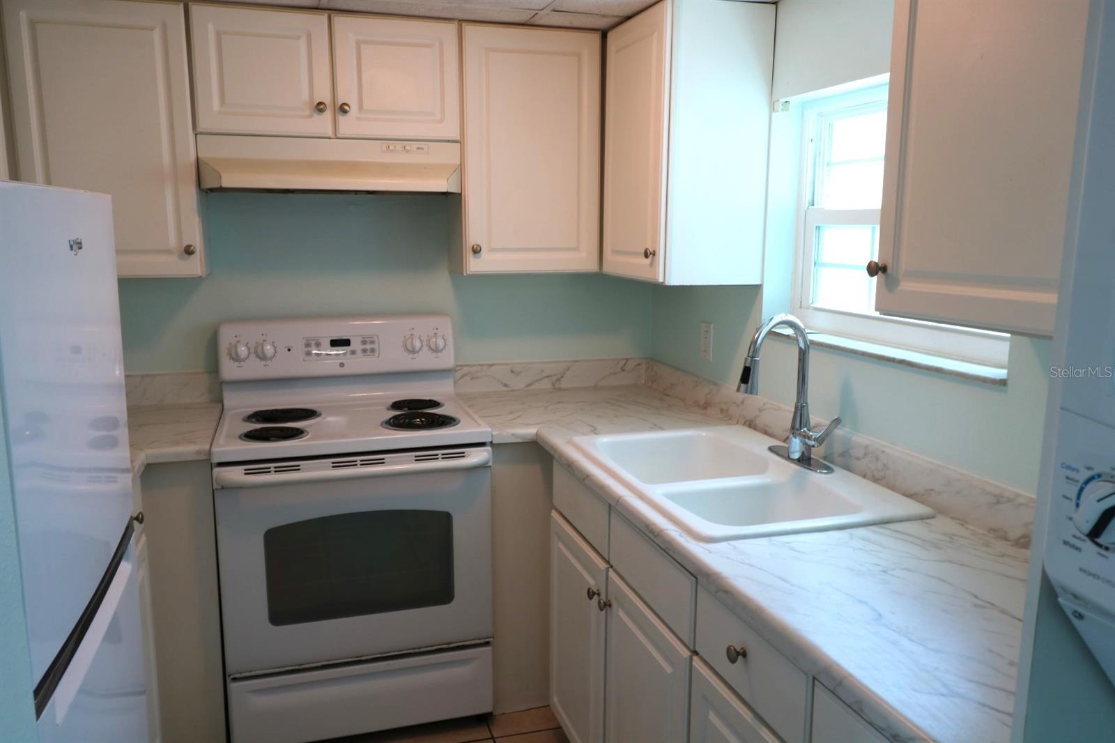 Image 18 of 34 For 5712 Townhouse Drive