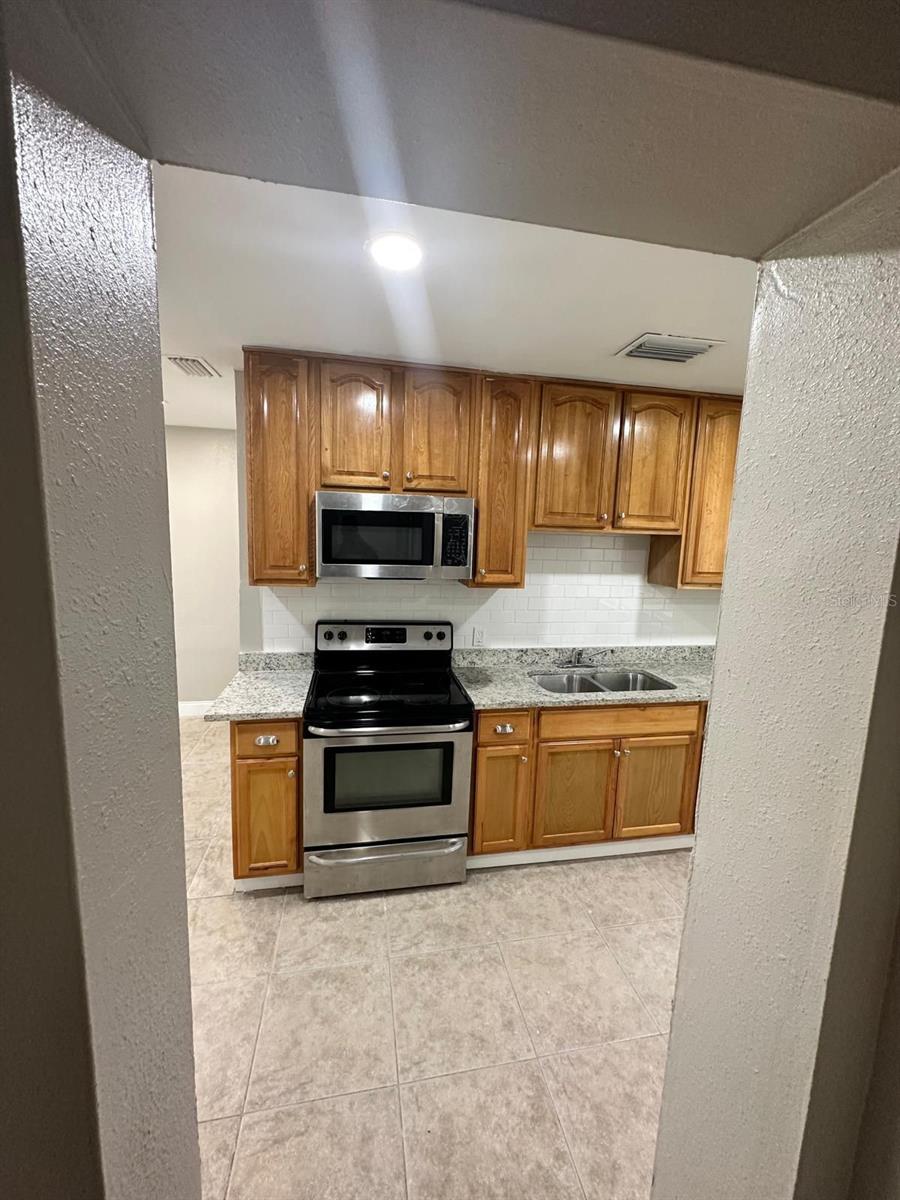 Image 3 of 12 For 8305 Hillsborough Lane