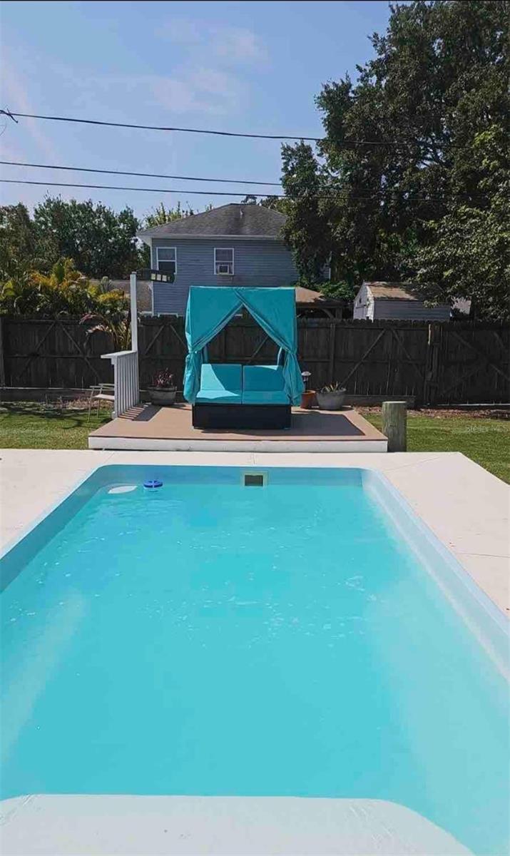 Image 15 of 17 For 7216 9th Avenue N