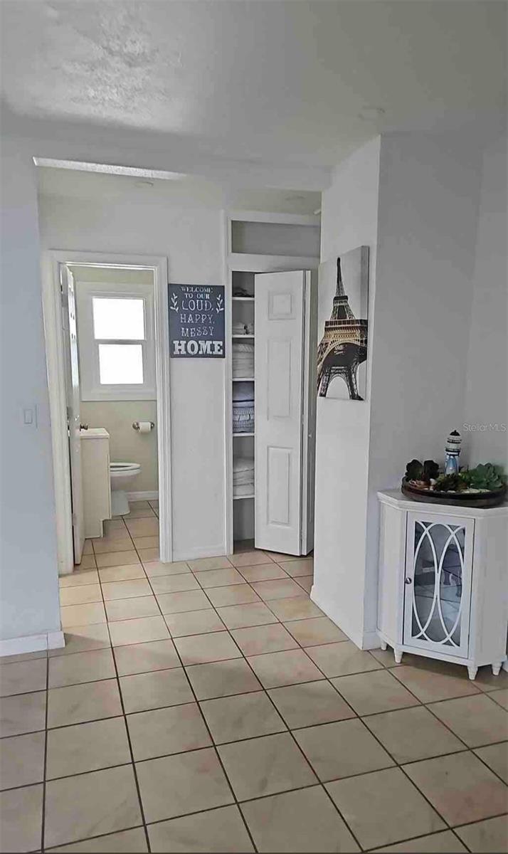 Image 3 of 17 For 7216 9th Avenue N