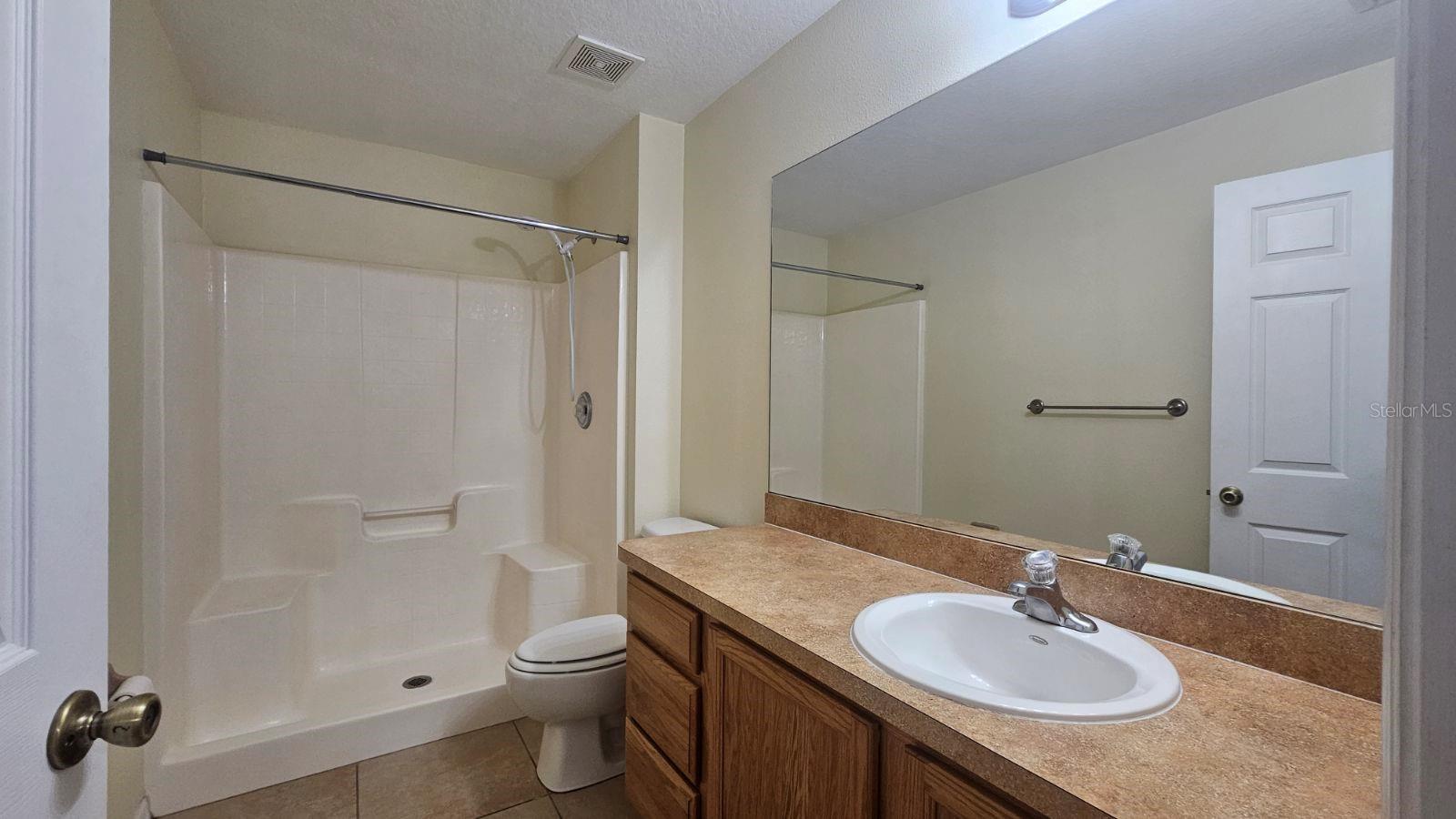 Image 12 of 17 For 5549 Oak Park Boulevard
