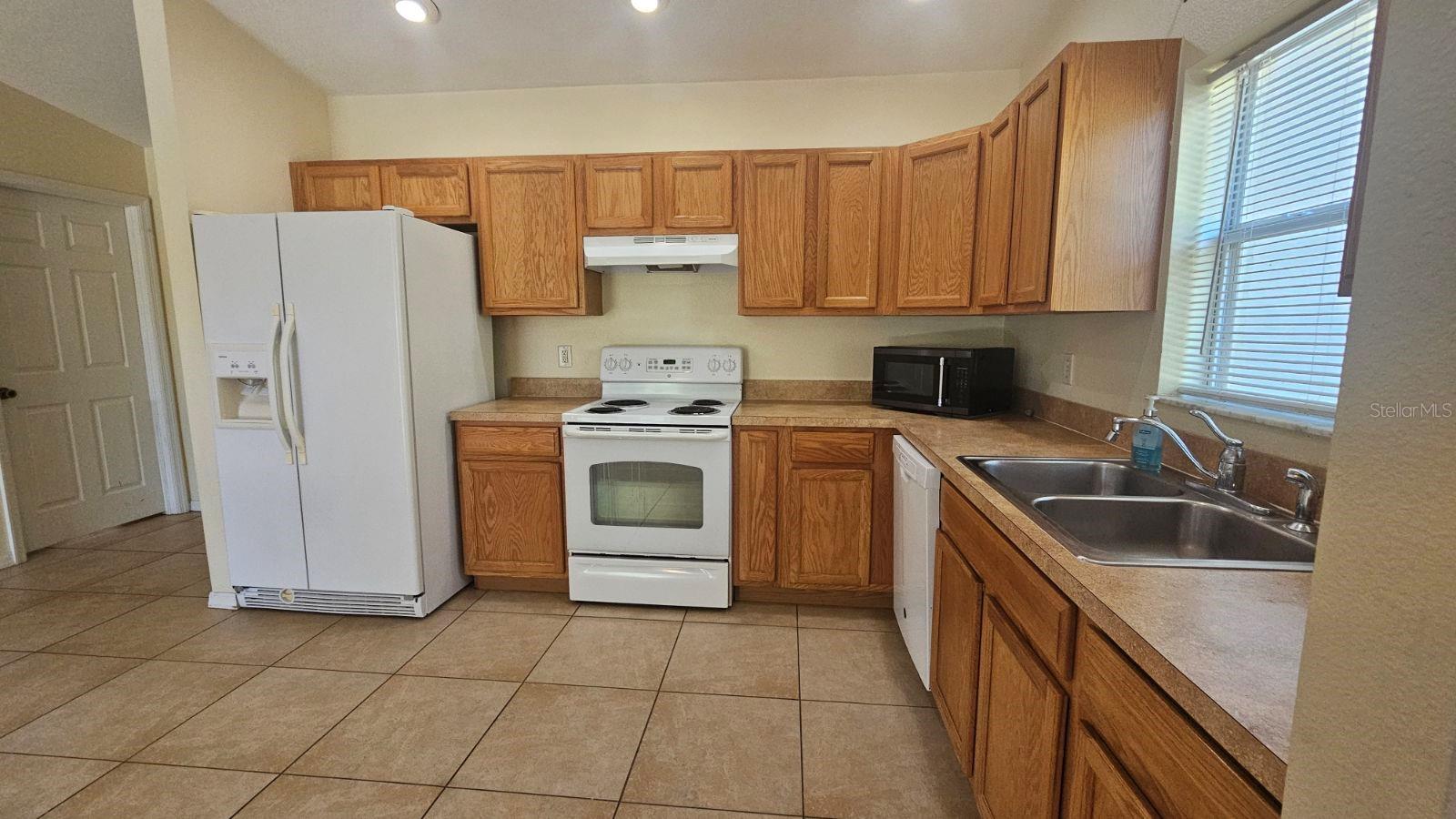 Image 8 of 17 For 5549 Oak Park Boulevard
