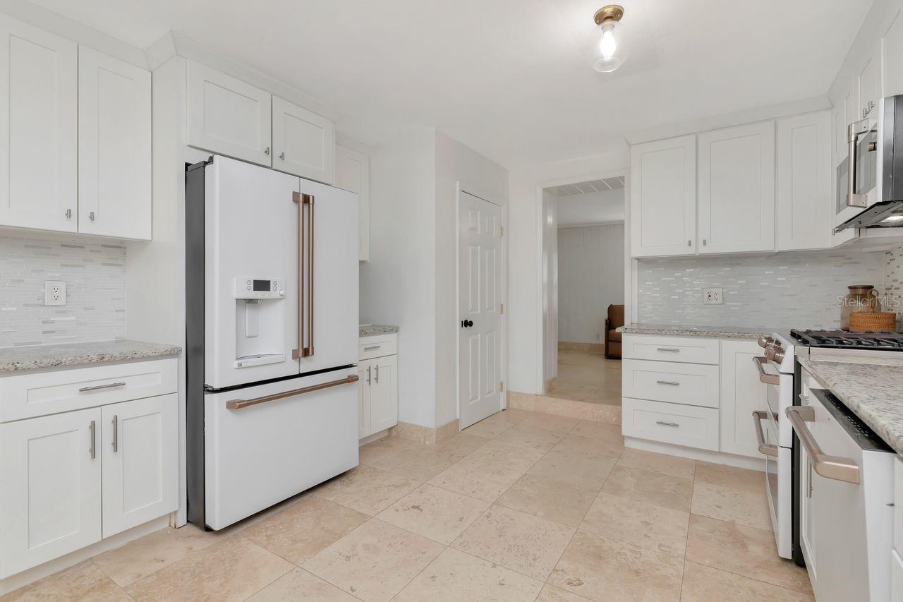 Image 16 of 63 For 19207 Crooked Lane